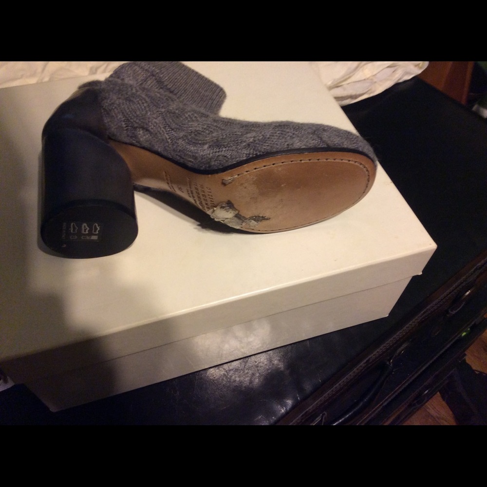 Boots - Picture 2 of 6